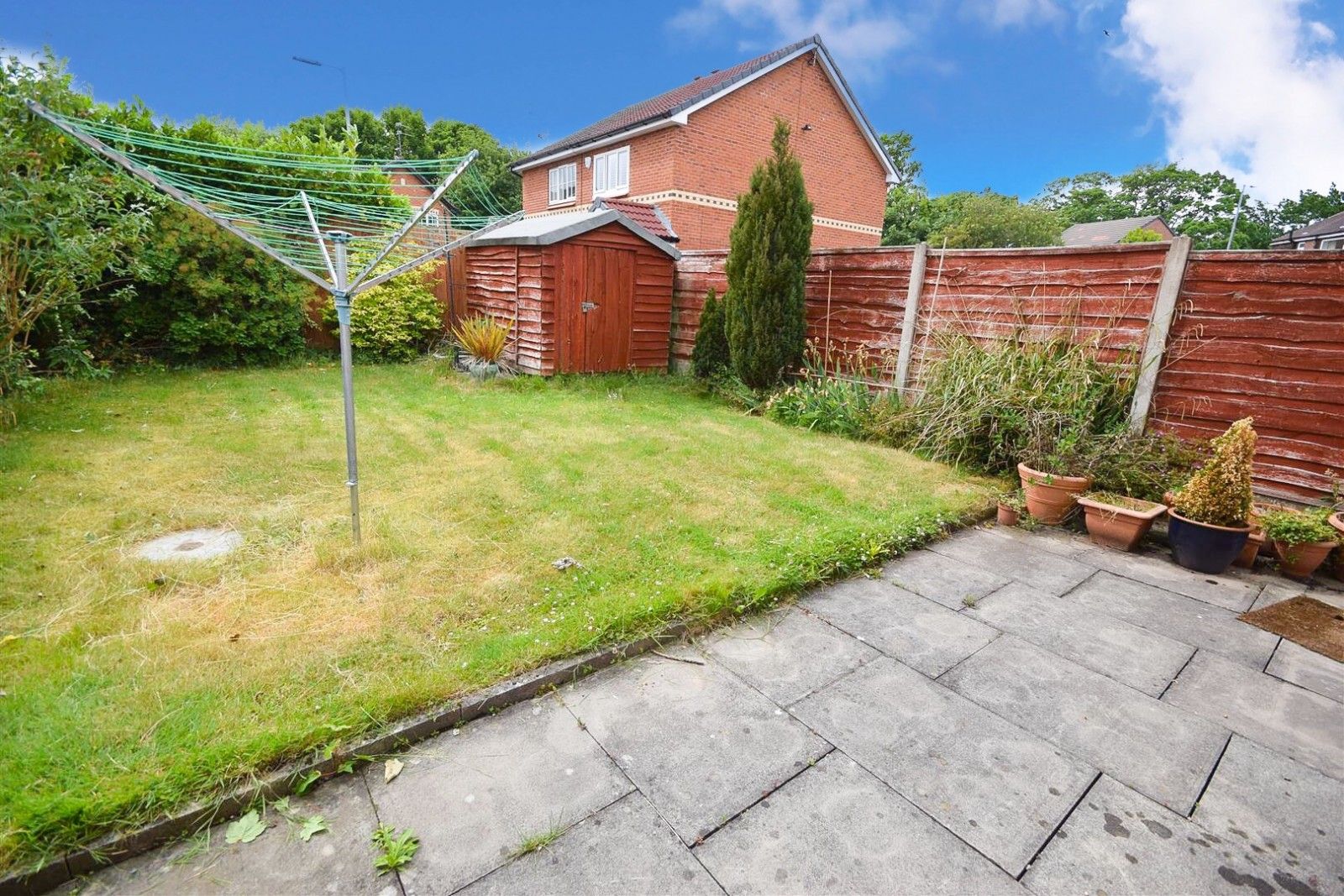 2 bed semidetached house to rent in Fenside Road, Sharston