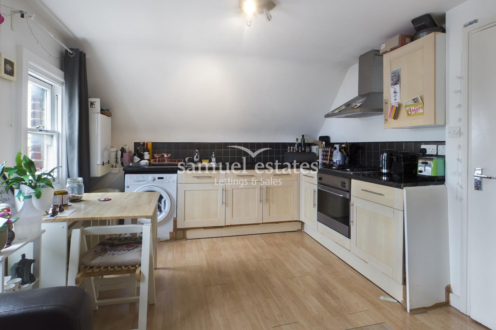 1 bed flat to rent in Balham High Road, Balham SW12 Zoopla