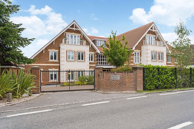 2 bed flat for sale in Penn Road, Knotty Green, Beaconsfield HP9 Zoopla