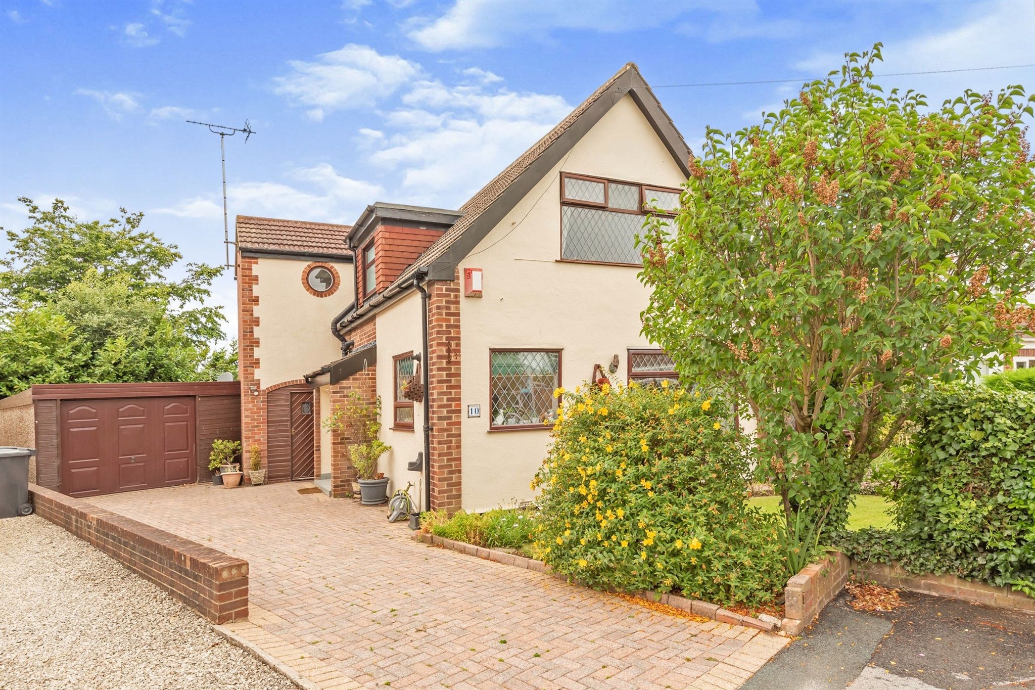 3 bed detached house to rent in Wheatfield Court, Pudsey LS28 Zoopla