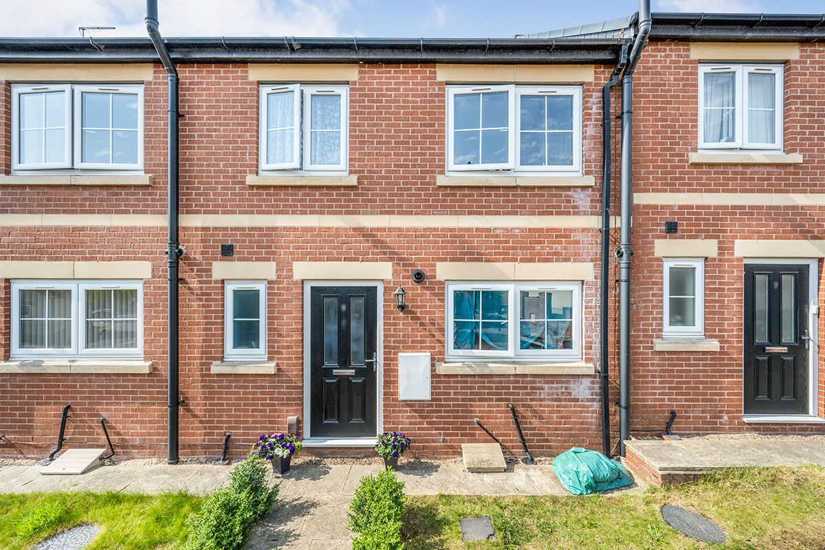 3 bed terraced house for sale in Wellgate, Conisbrough, Doncaster DN12