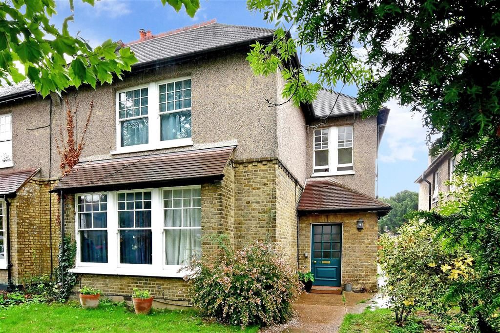 2 bed flat for sale in Mitcham Park, Mitcham, Surrey CR4 Zoopla