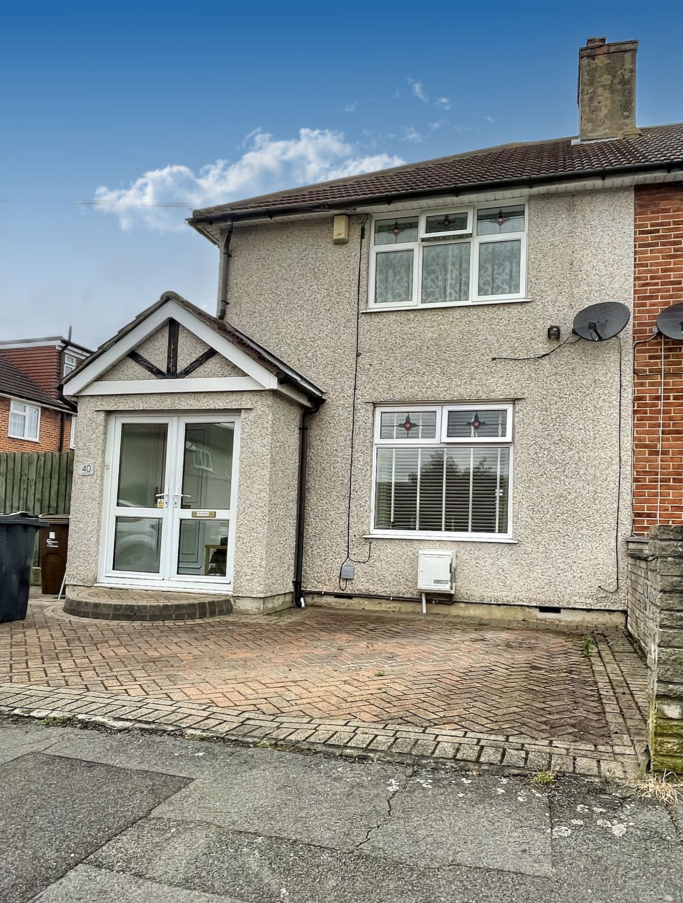 3 bed semidetached house to rent in Hewett Road, Dagenham RM8 Zoopla