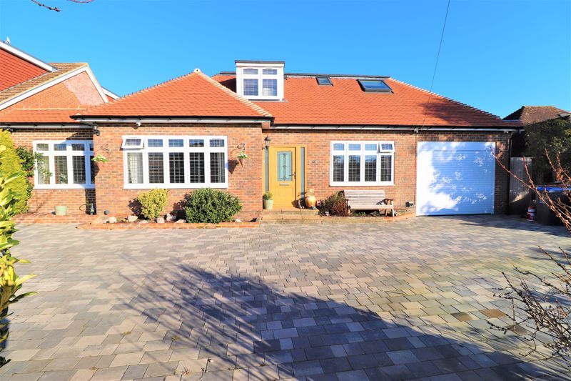 4 bed detached house for sale in Cissbury Gardens, Findon Valley