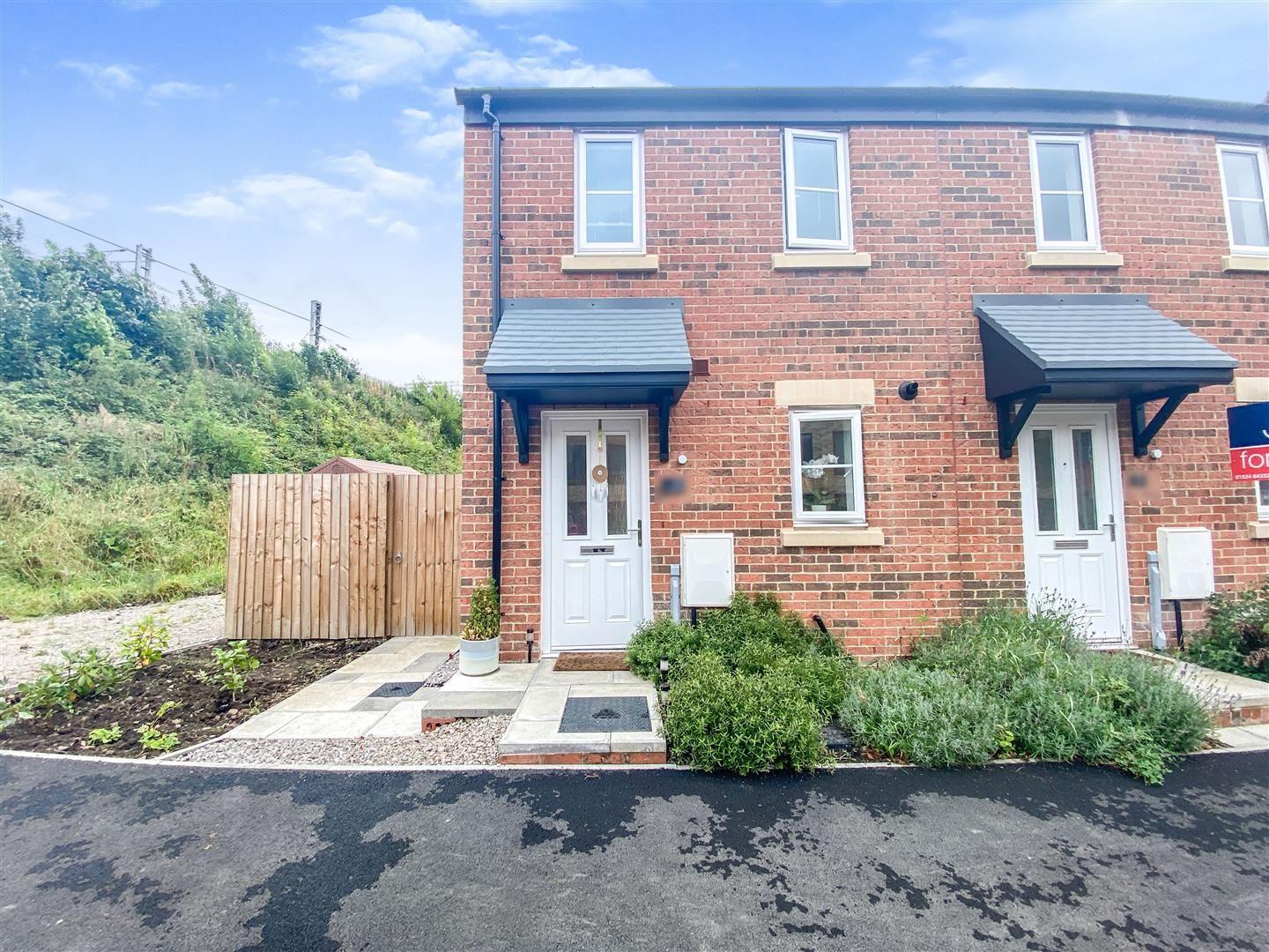 2 bed terraced house to rent in Abram Close, Lancaster LA1 Zoopla