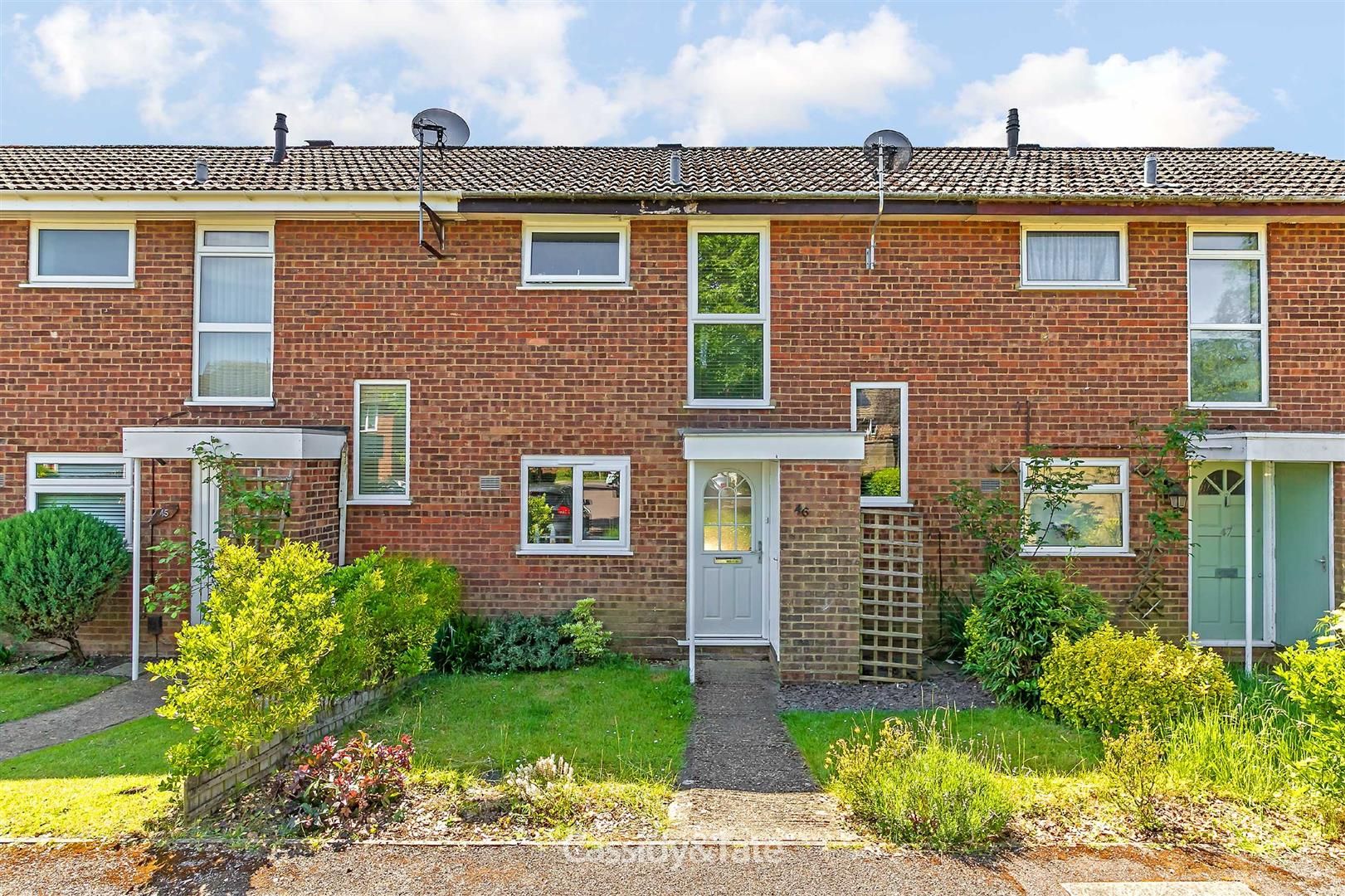 2 bed terraced house for sale in Elizabeth Court, Jersey Farm, St Albans AL4 Zoopla