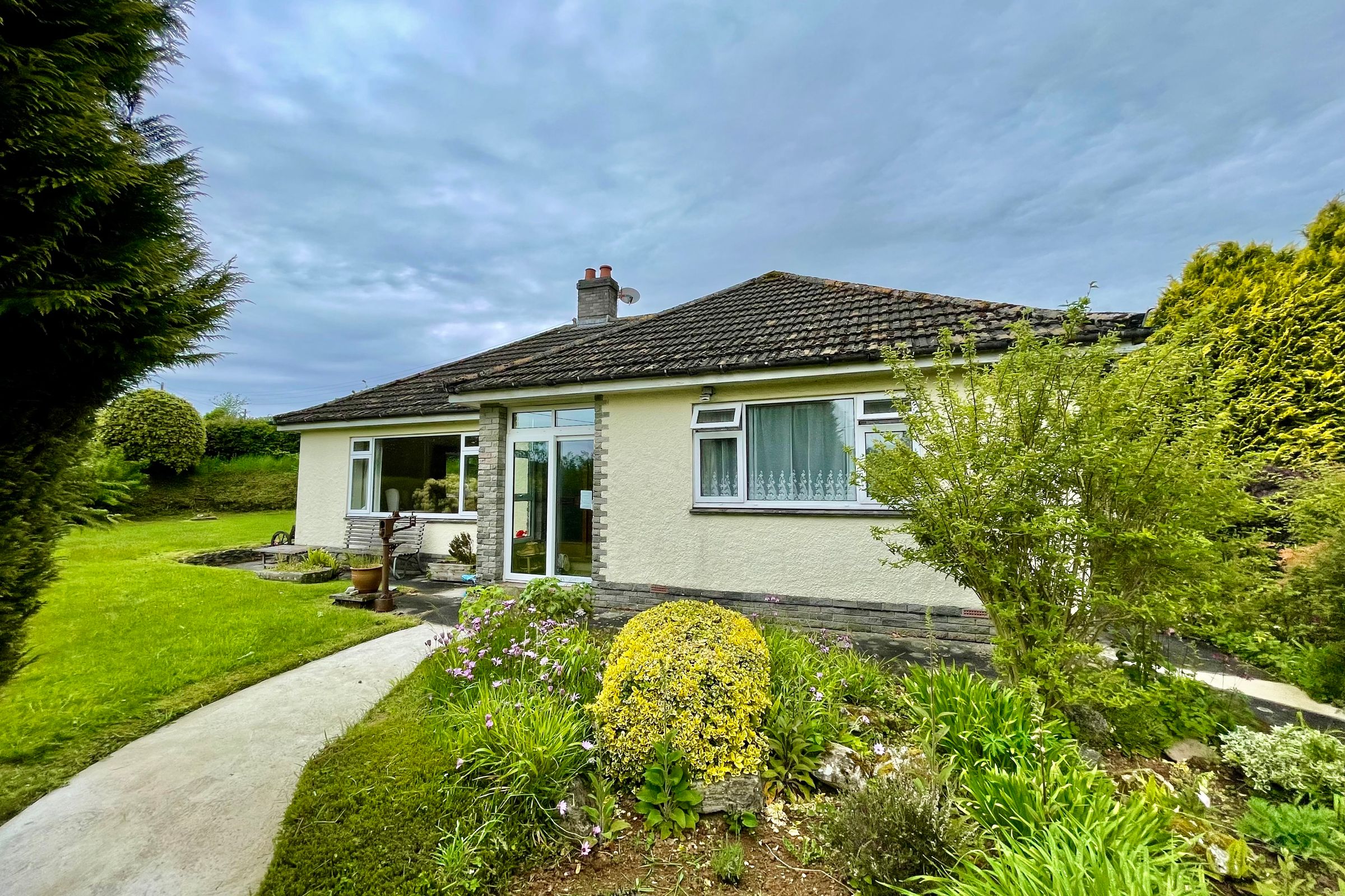 3 bed detached bungalow to rent in Yealmbridge, Yealmpton, Plymouth PL8