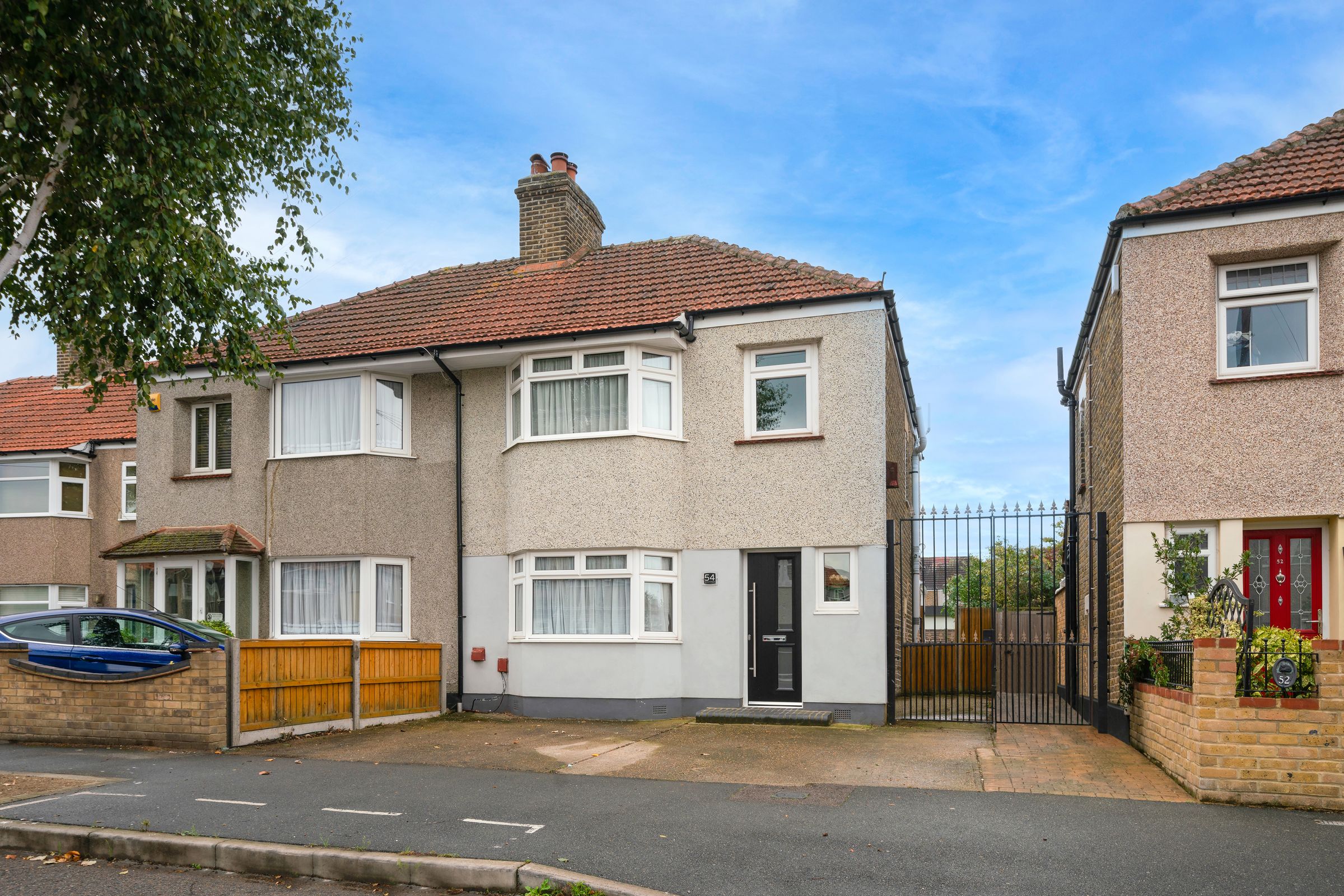 3 bed semidetached house for sale in Somerhill Road, Welling, Kent