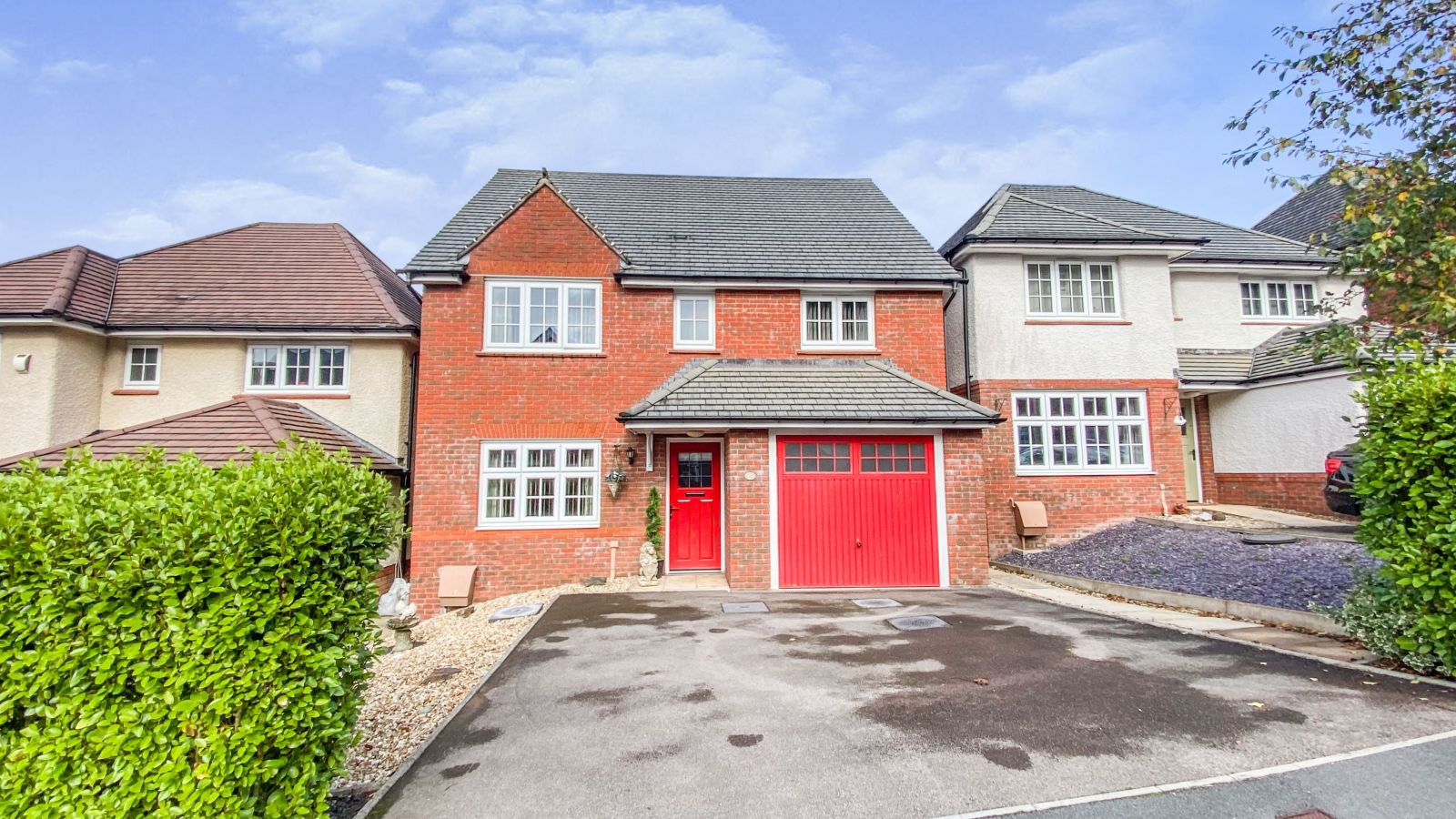 4 bed detached house for sale in Bryn Alltwen, Pontardawe SA8