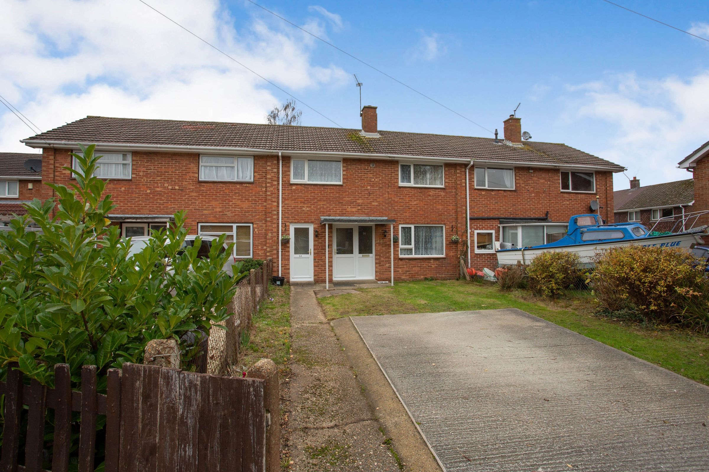 3 bed terraced house for sale in Laburnum Crescent, Hythe, Southampton, Hampshire SO45 Zoopla