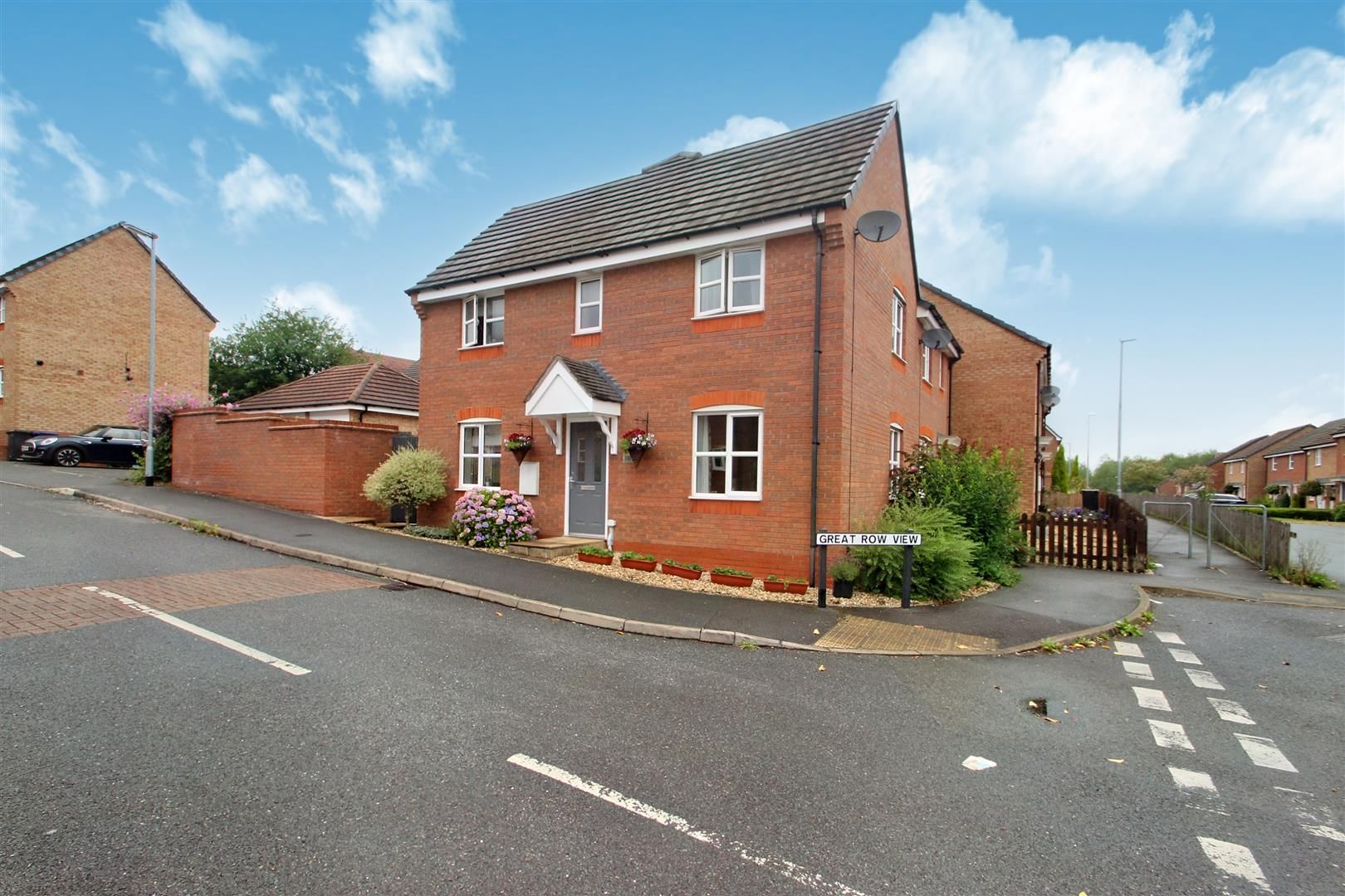 3 bed semidetached house for sale in Great Row View, Wolstanton, Newcastle ST5 Zoopla