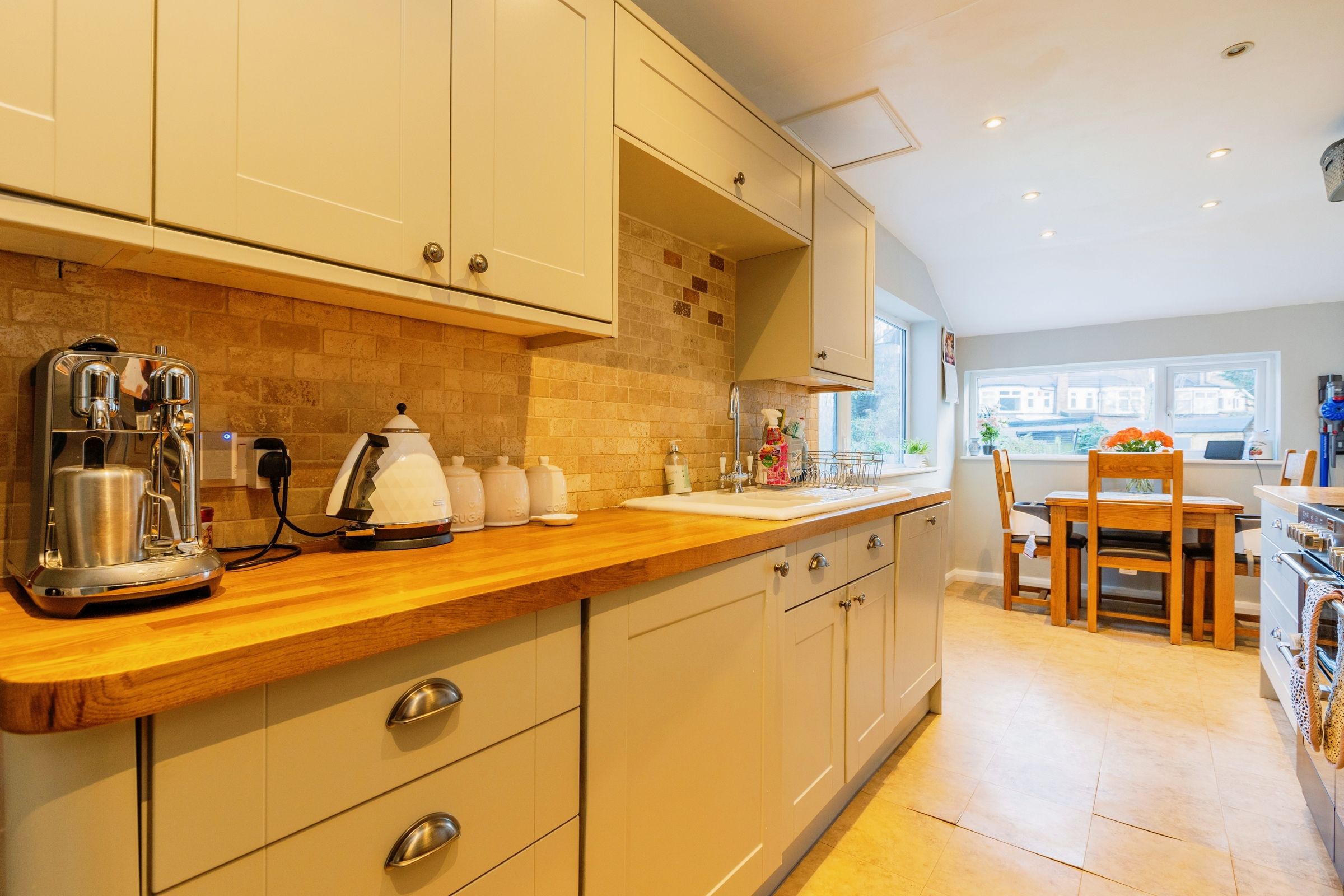 3 bed semidetached house for sale in Halstead Road, Winchmore Hill N21