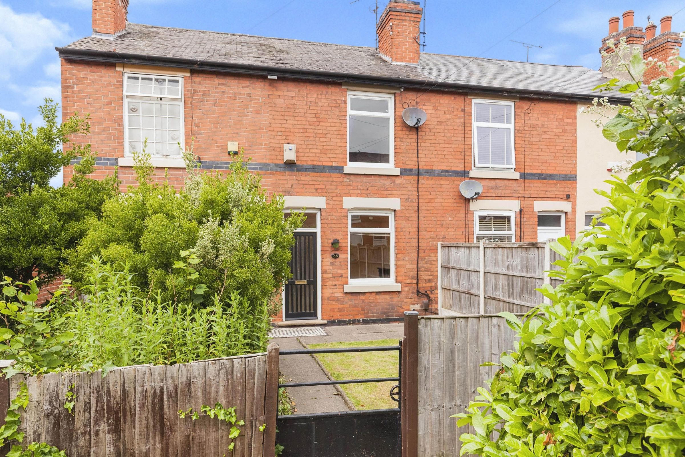 2 bed terraced house for sale in Chatsworth Avenue, Nottingham NG7 Zoopla