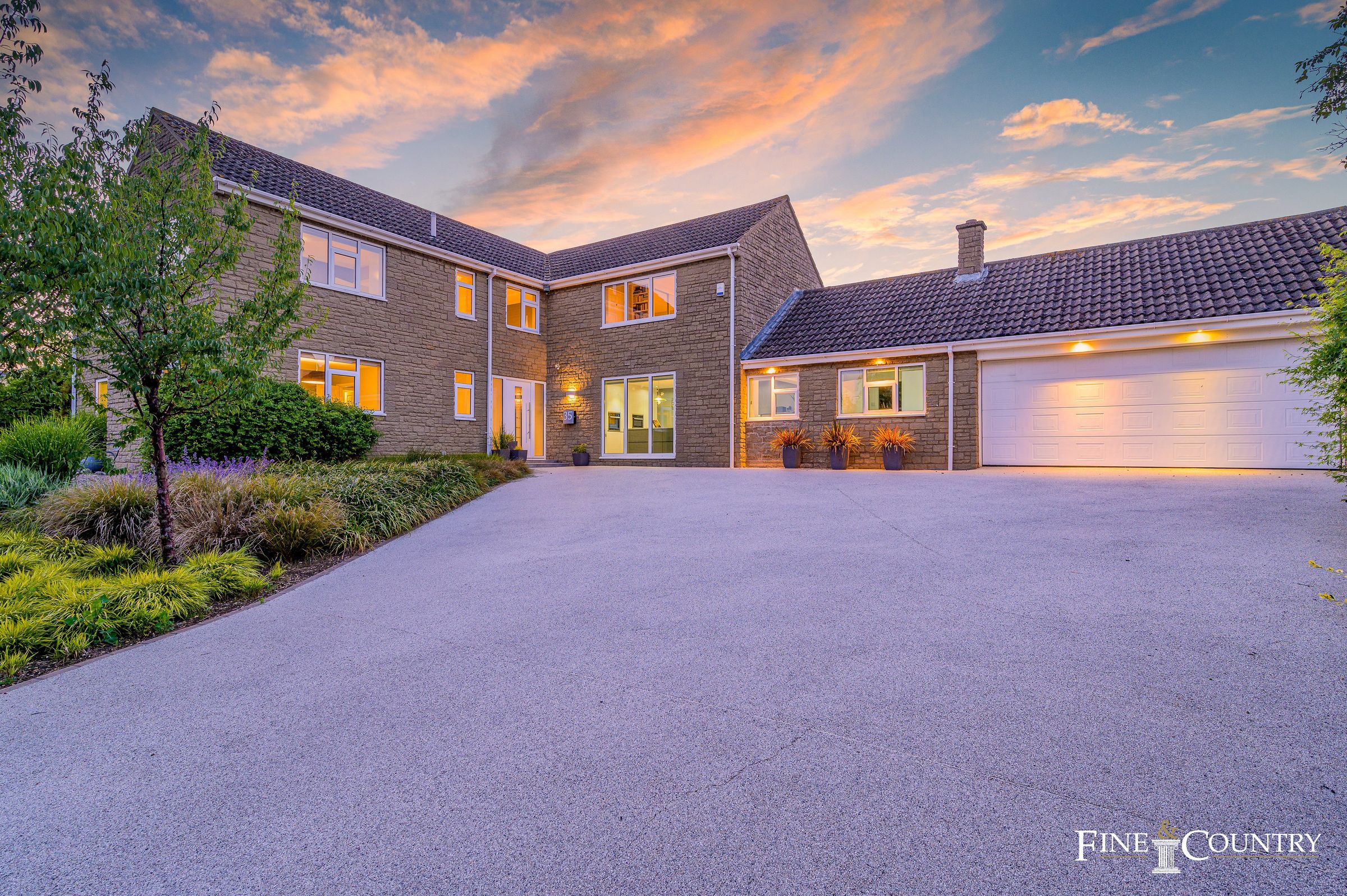 4 bed detached house for sale in Wood Road, Kings Cliffe, Peterborough