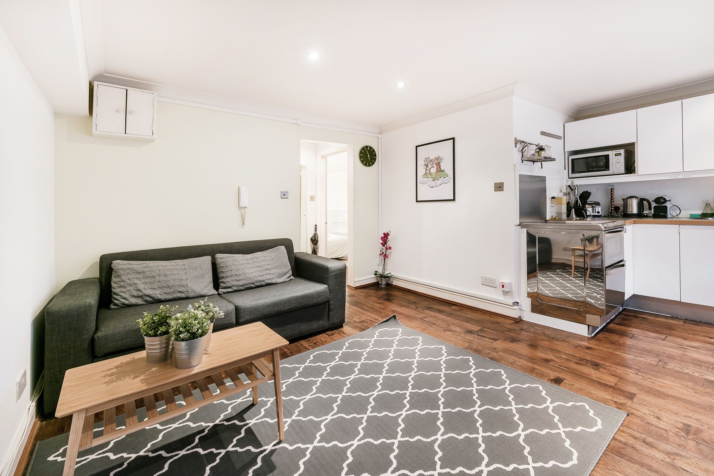 6 Archer Street London W1D  