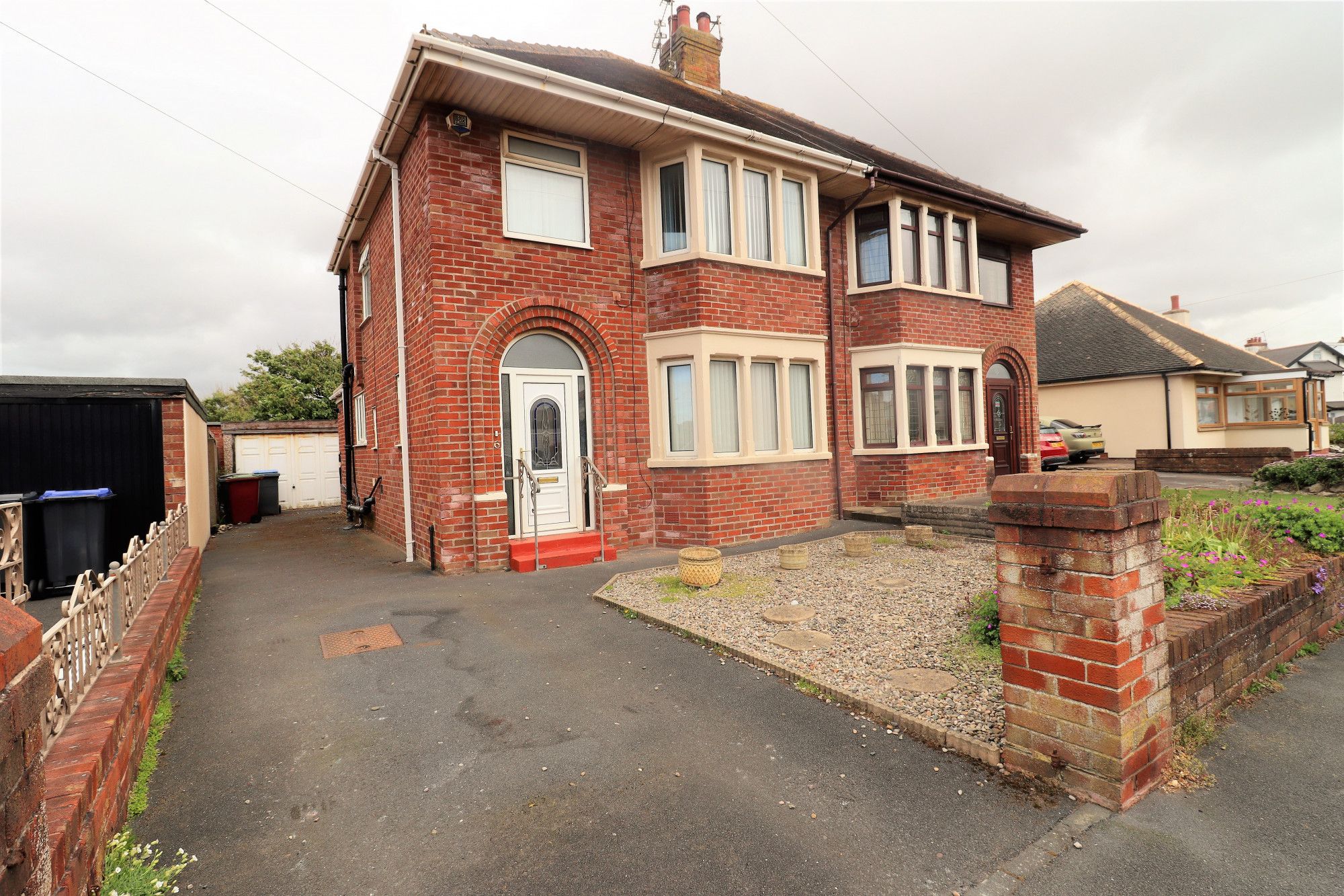 3 bed semidetached house for sale in Maplewood Drive, Norbreck FY5