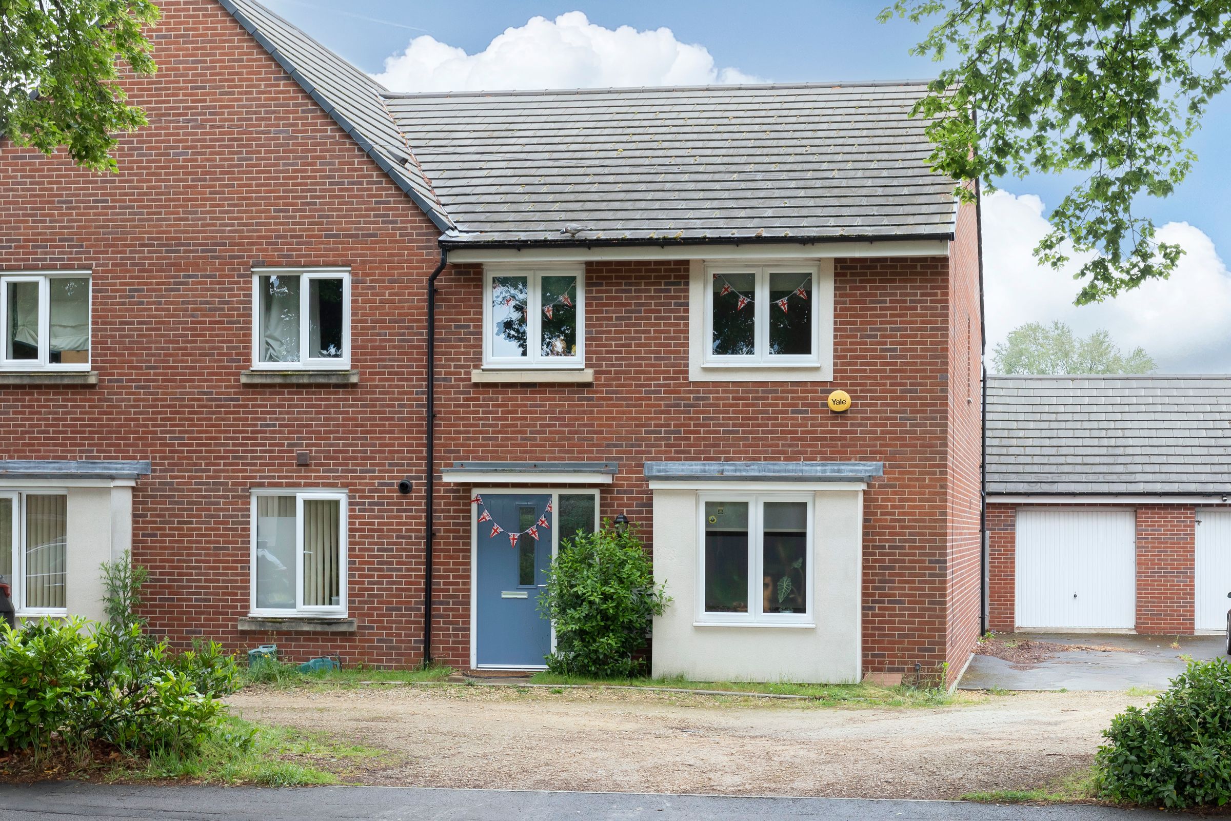 4 bed semidetached house for sale in Arle Road, Cheltenham GL51 Zoopla
