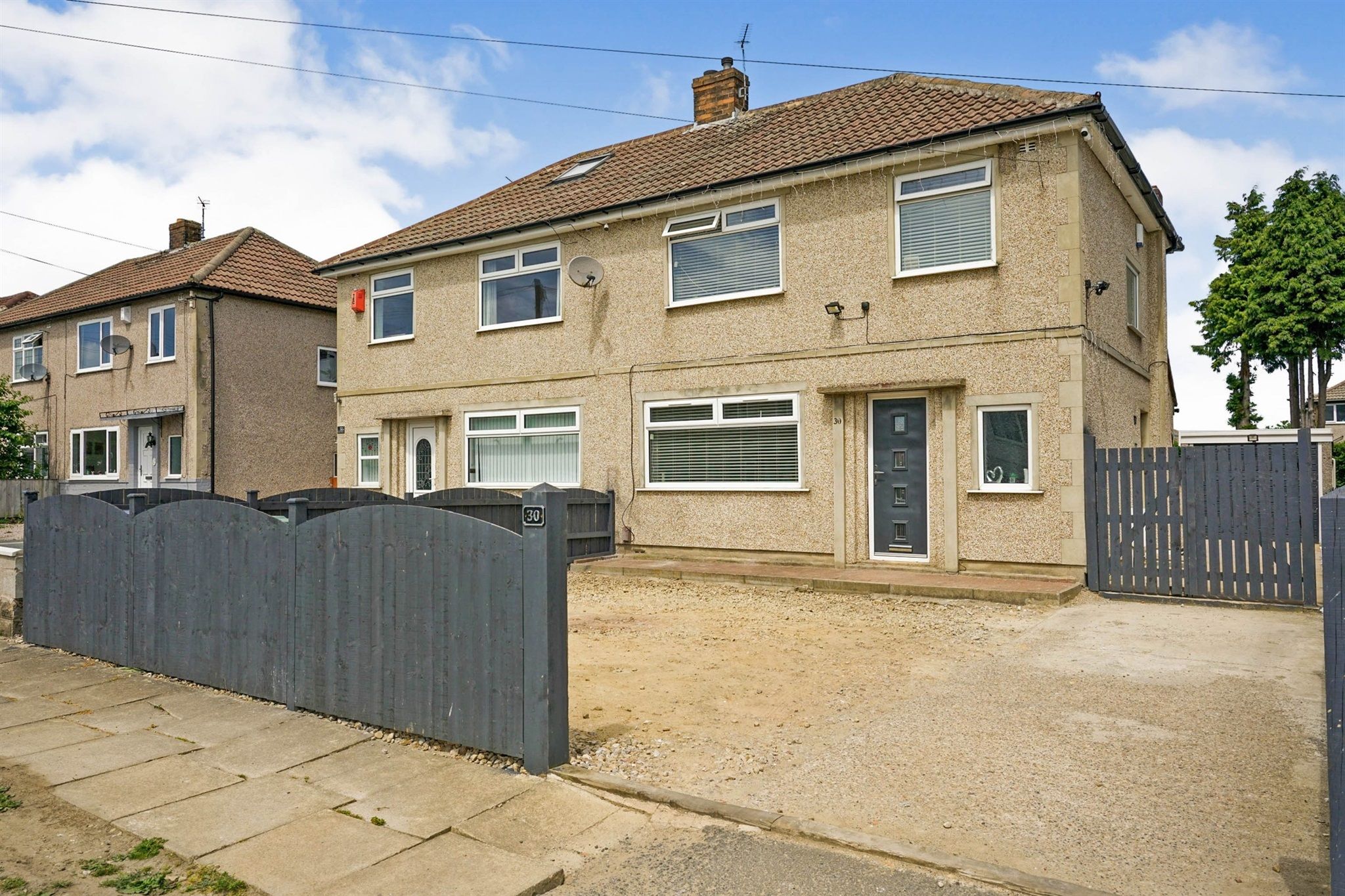 3 bed semidetached house for sale in Plumpton Gardens, Bradford BD2