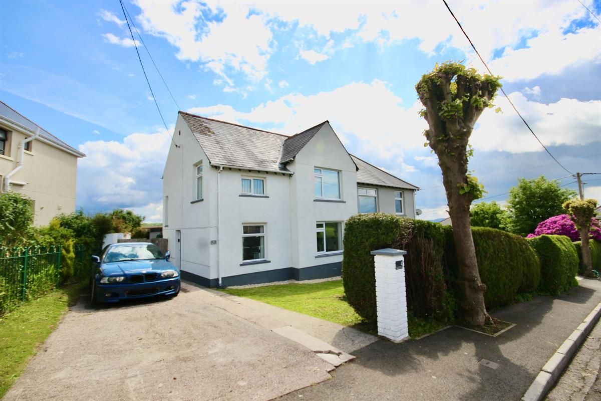 3 bed semidetached house for sale in Heolddu Avenue, Bargoed CF81 Zoopla