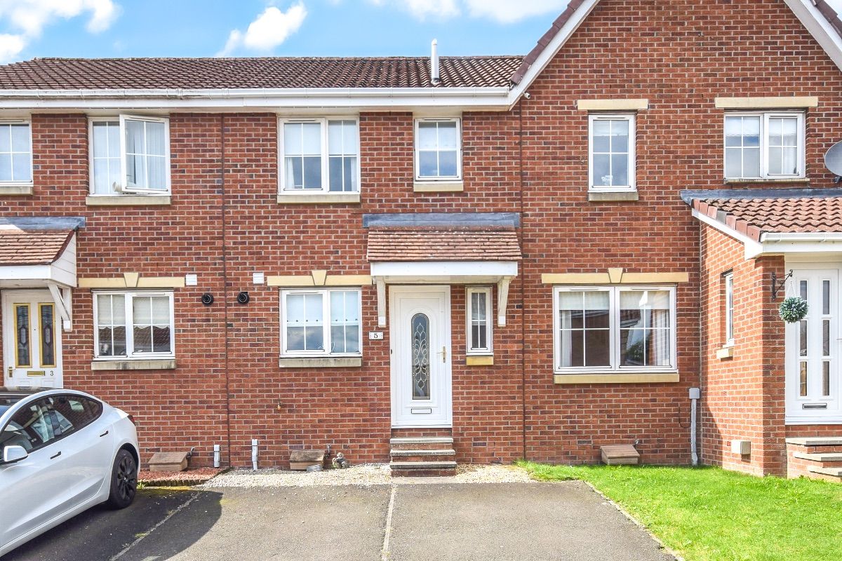 2 bed terraced house for sale in Etive Place, Larkhall ML9 Zoopla