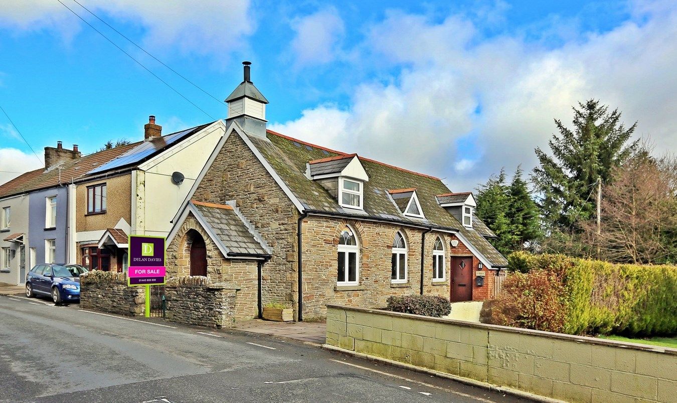 3 bed barn conversion for sale in Penycoedcae, Pontypridd CF37 Zoopla