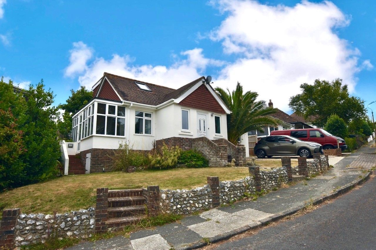 3 bed detached house for sale in Stanmer Avenue, Saltdean BN2 Zoopla