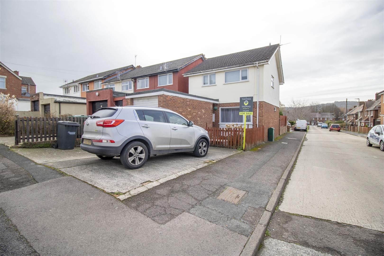 3 bed detached house for sale in Newton Avenue, Gloucester GL4 Zoopla