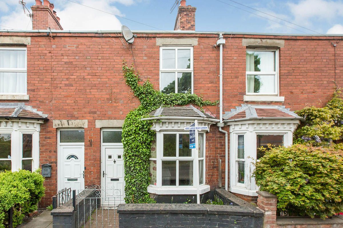 2 bed terraced house for sale in Holmes Chapel Road, Congleton