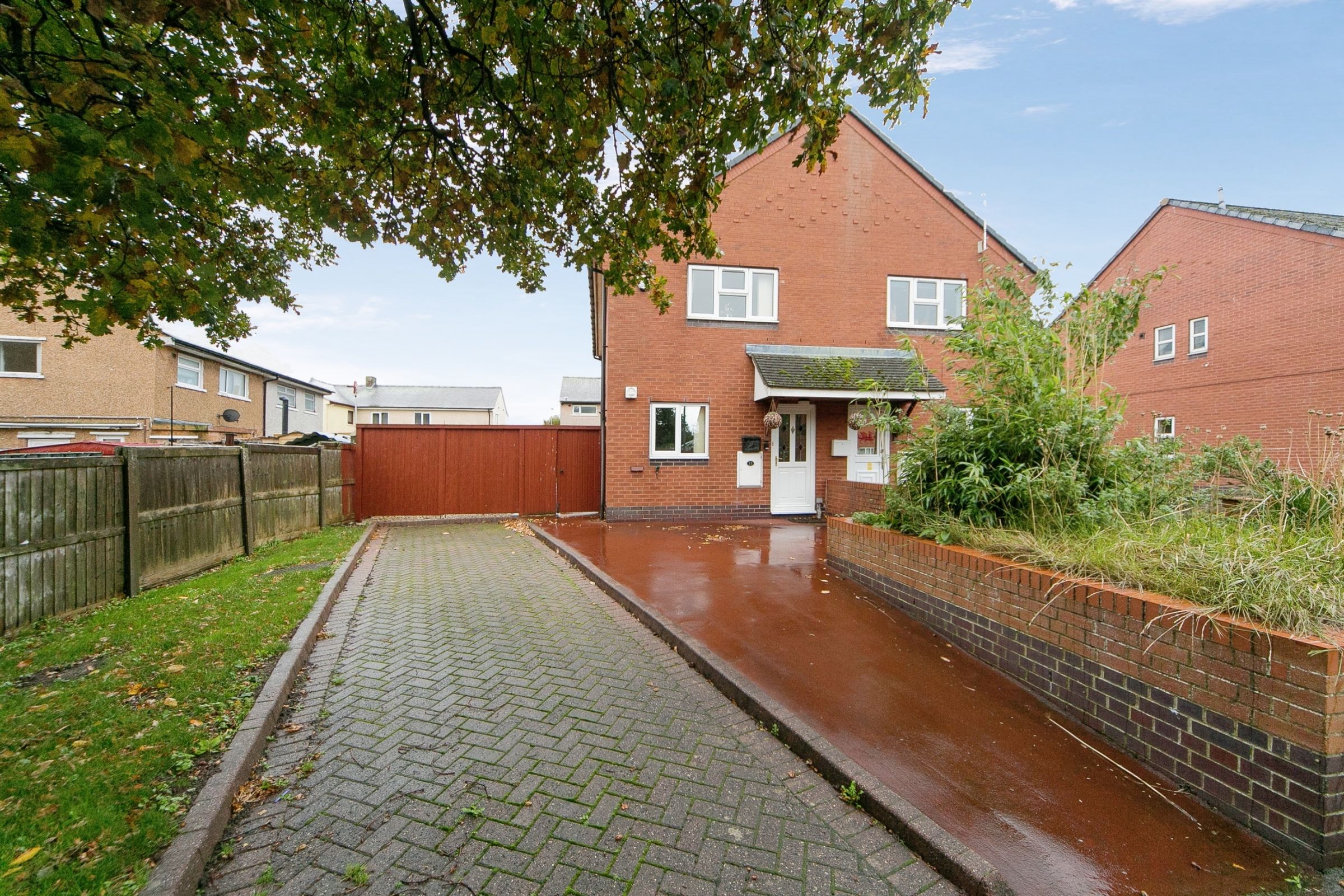 2 bed semidetached house for sale in Llys Dewi, Penyffordd, Holywell