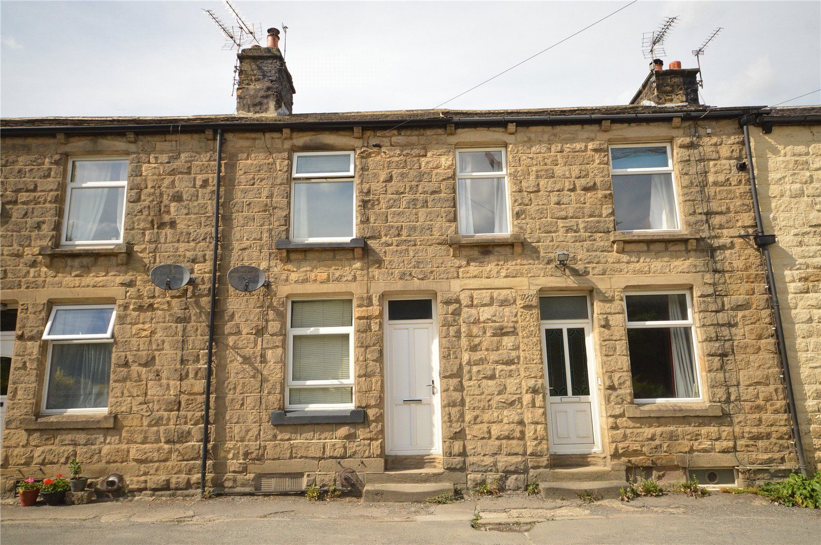 2 bed terraced house for sale in Morton Terrace, Guiseley, Leeds, West Yorkshire LS20 Zoopla