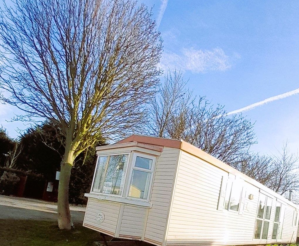 2 bed property for sale in Plough Road, Minster On Sea, Sheerness ME12