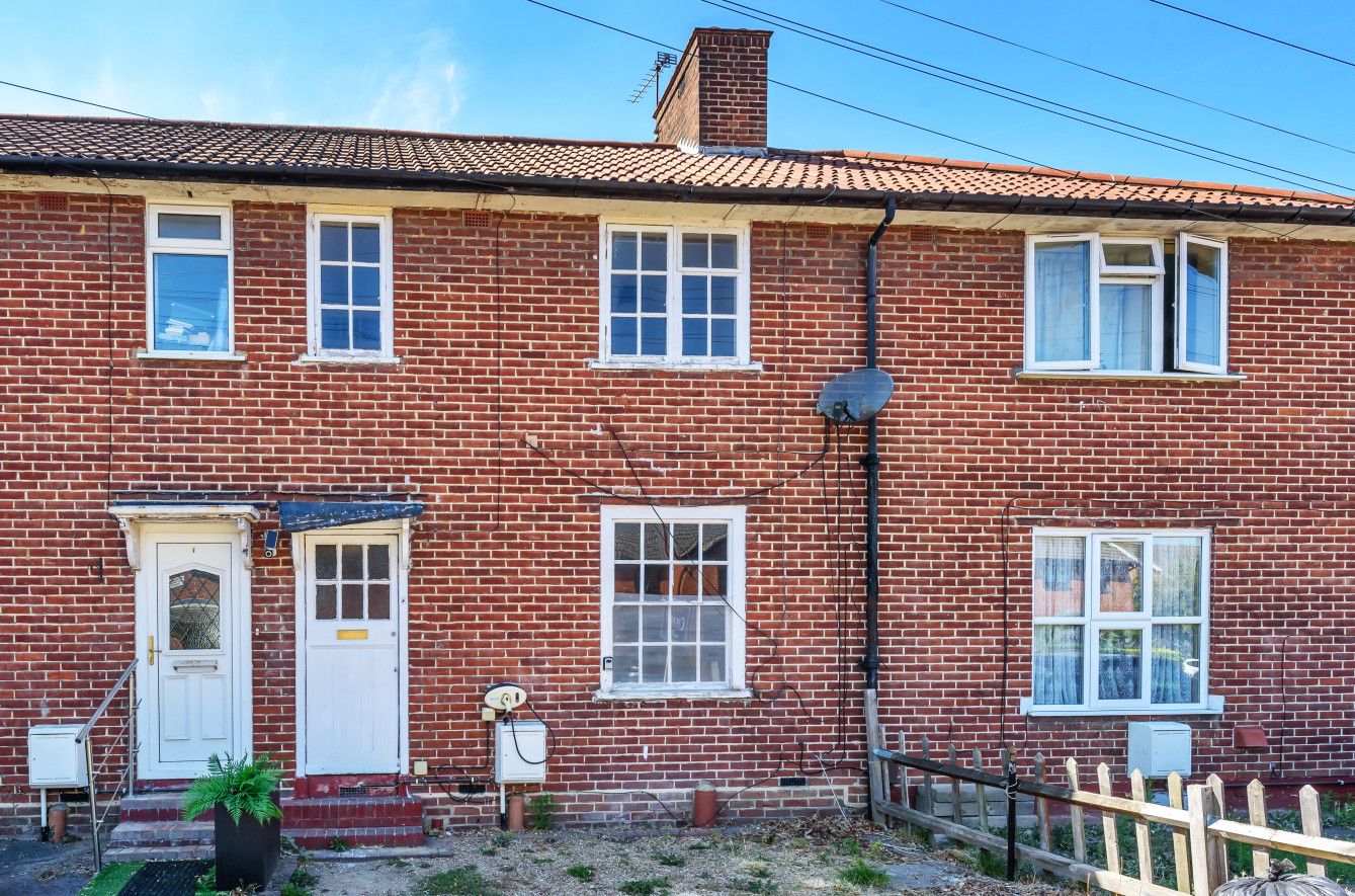 3 bed terraced house for sale in Ravensworth Road, London SE9 Zoopla