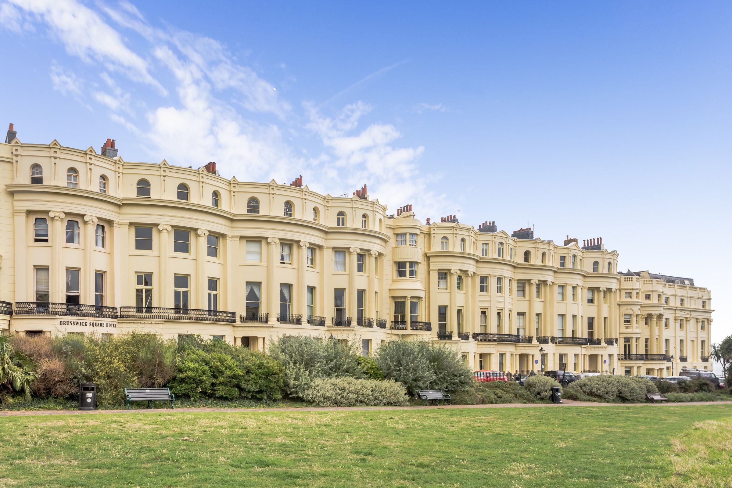 1 bed flat for sale in Brunswick Square, Hove BN3 Zoopla