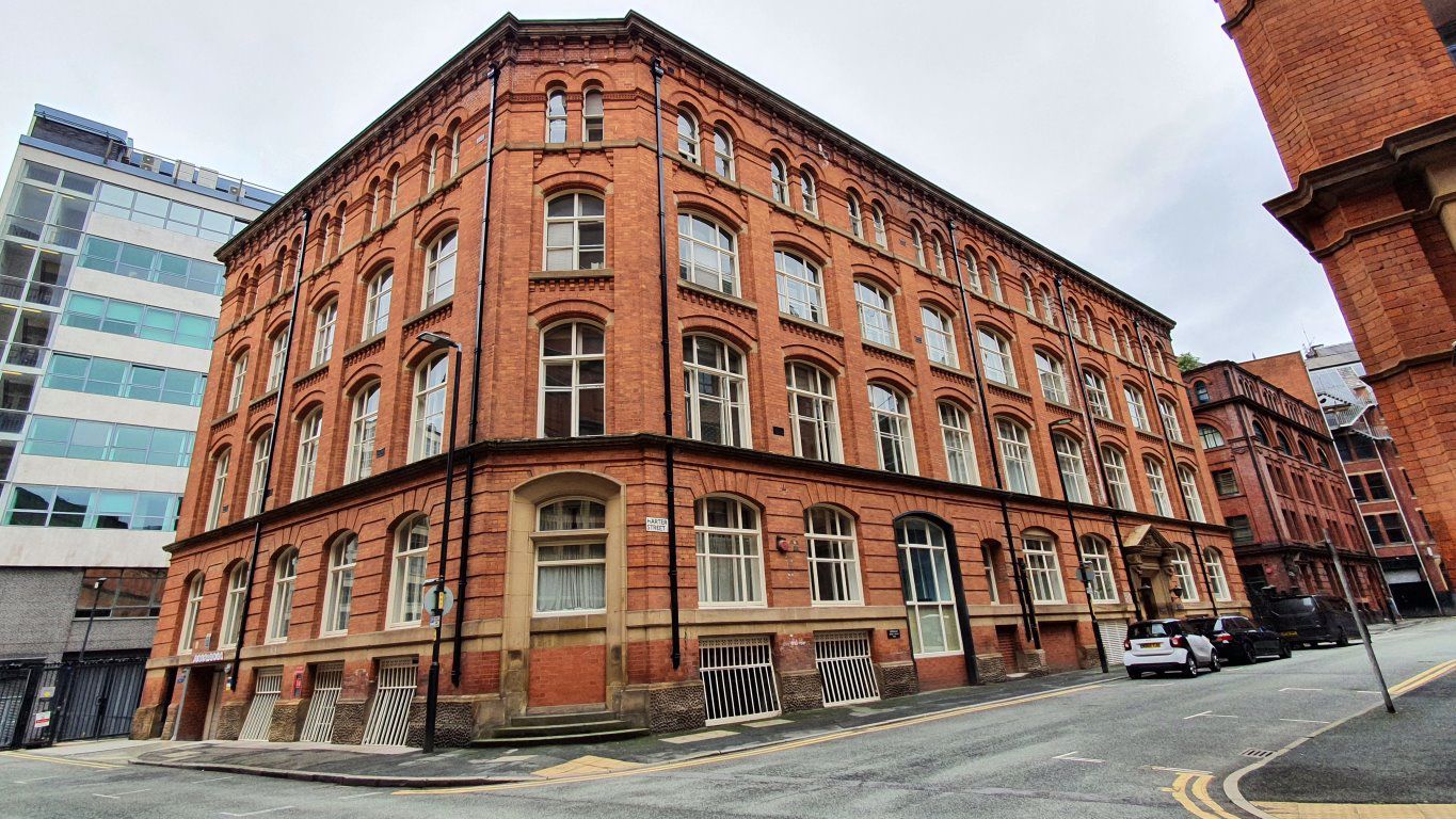 2 bed flat to rent in China House, Harter St M1 Zoopla
