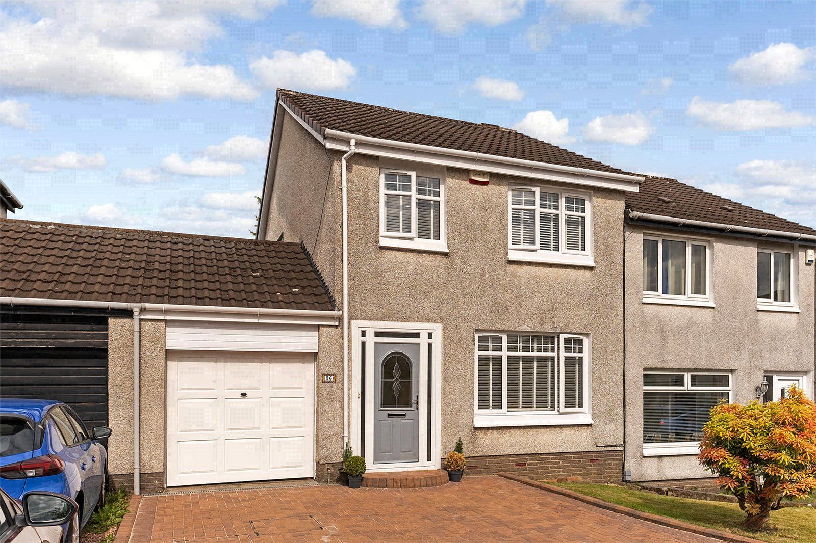 3 bed semidetached house for sale in Craigelvan Avenue, Cumbernauld