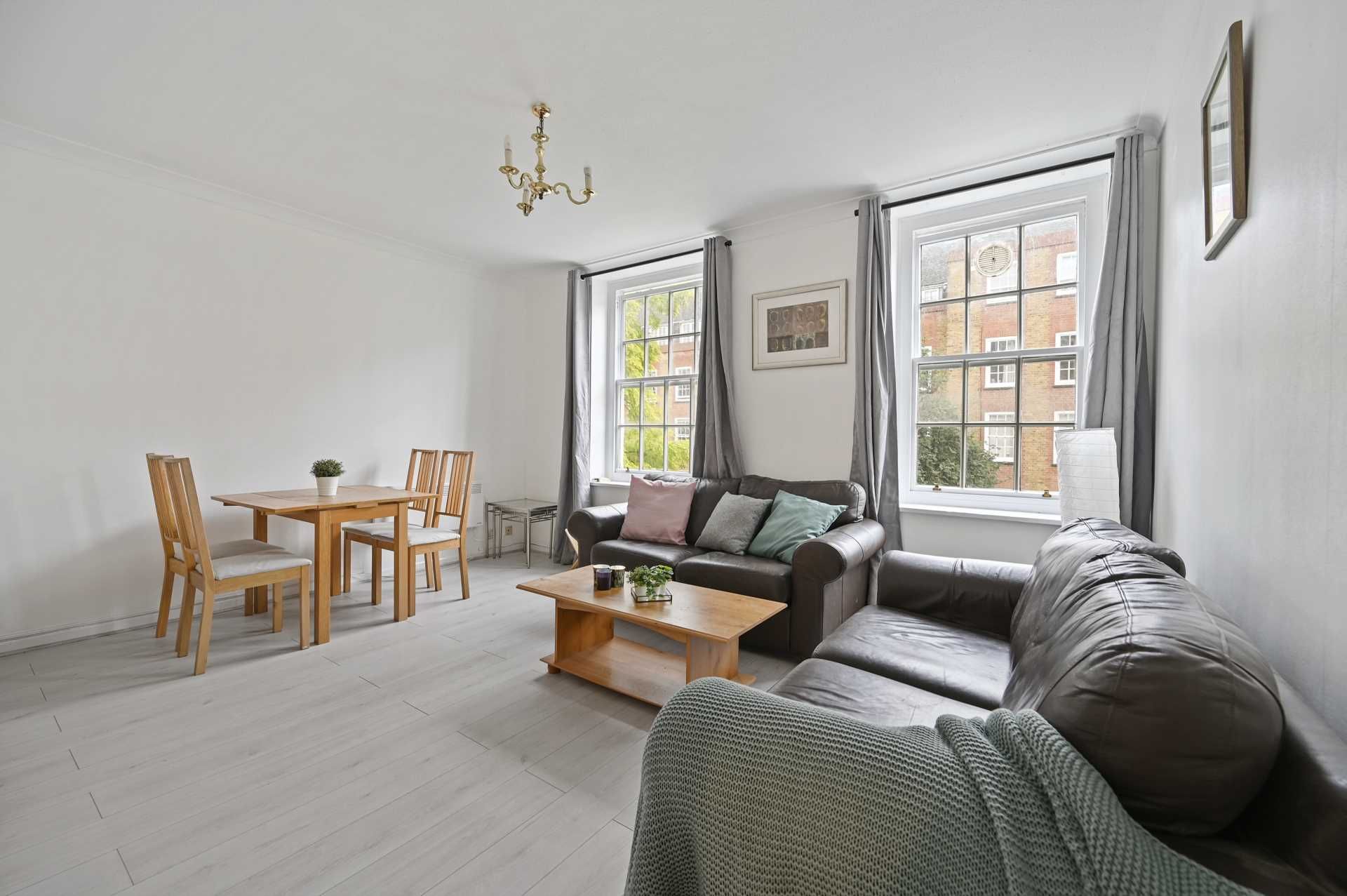 3 bed flat to rent in Vicarage Crescent, Battersea SW11 Zoopla