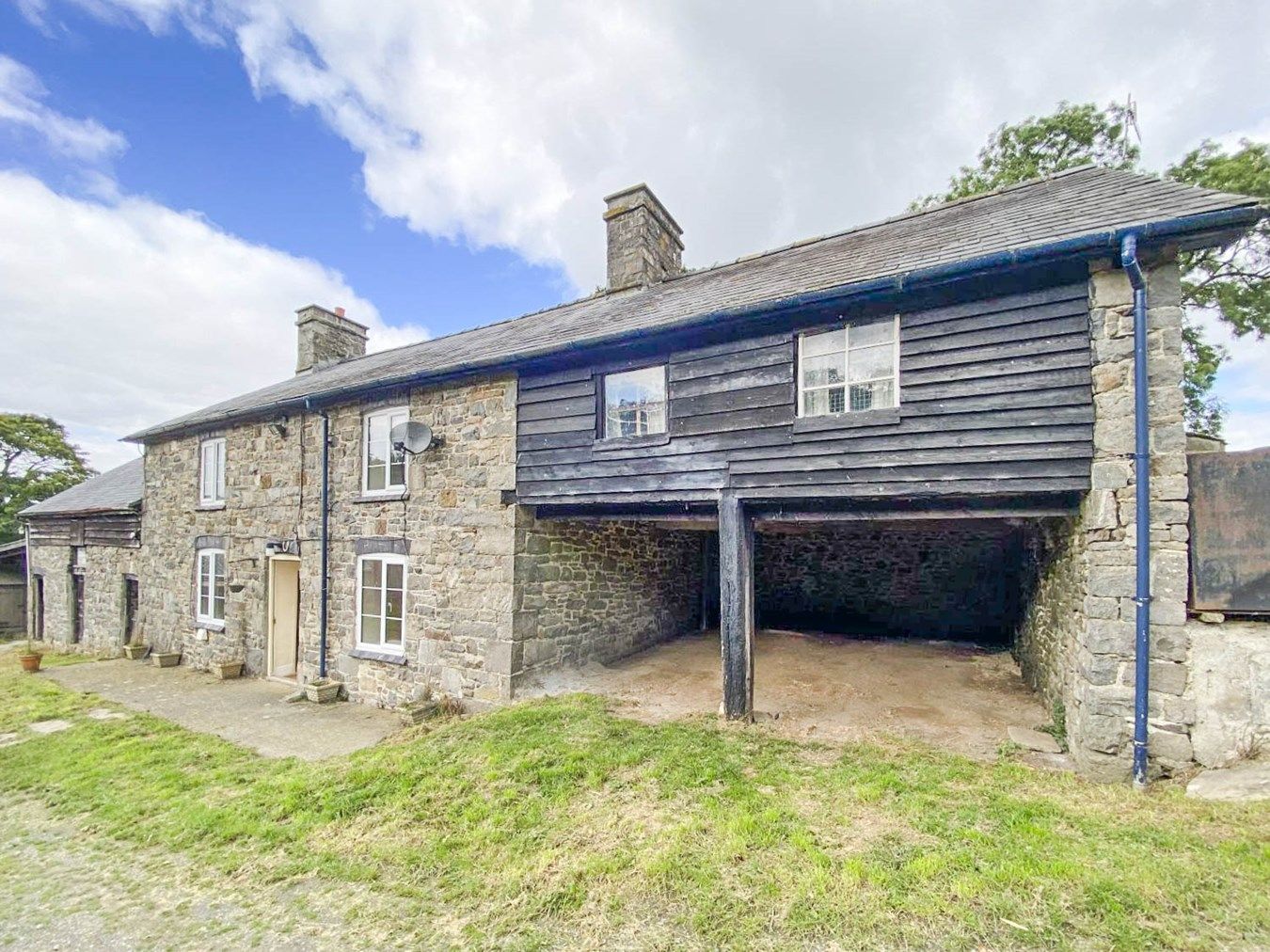 4 bed detached house to rent in Llanyre, Llandrindod Wells LD1 Zoopla