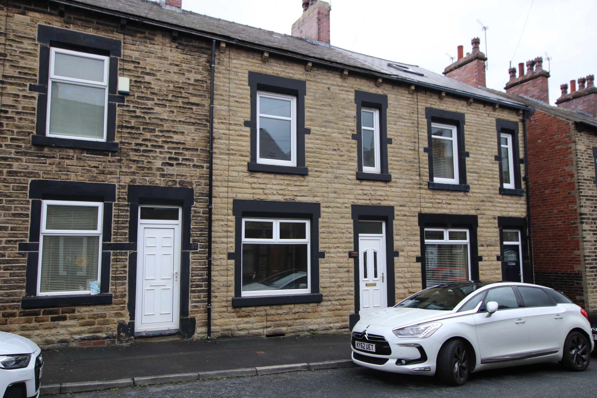 2 bed terraced house for sale in Grafton Street, Barnsley S70 Zoopla