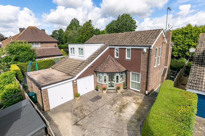 Normanhurst Close, Three Bridges, Crawley, West Sussex RH10  