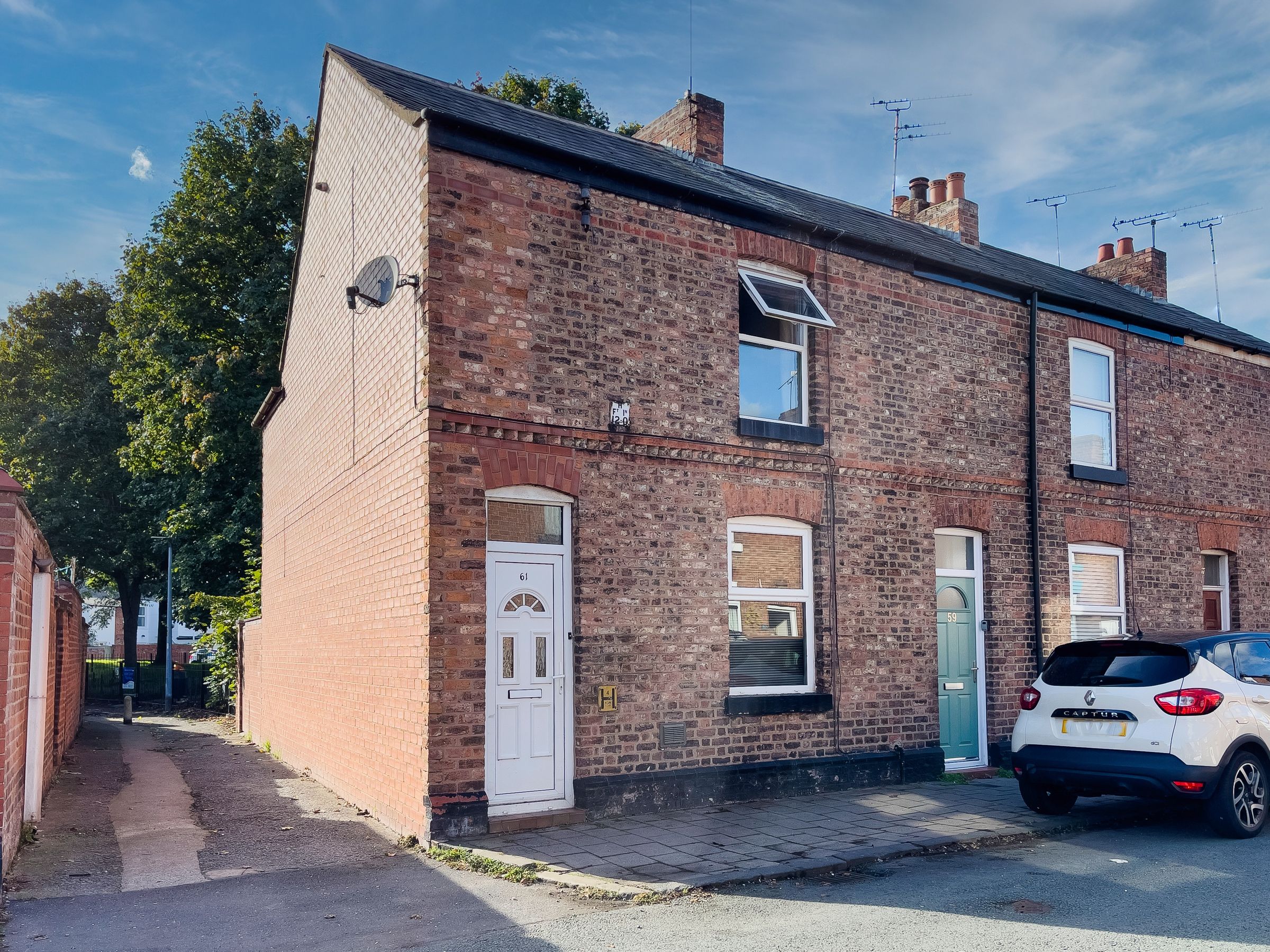 2 bed end terrace house for sale in Faulkner Street, Hoole, Chester CH2