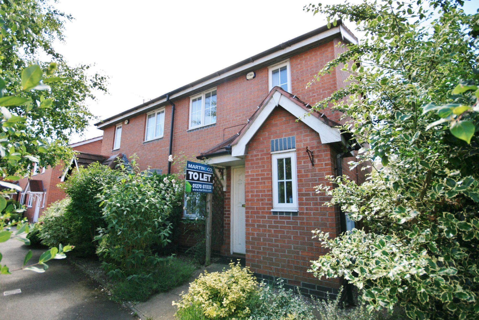 3 bed semidetached house to rent in Pickering Way, Stapeley, Nantwich