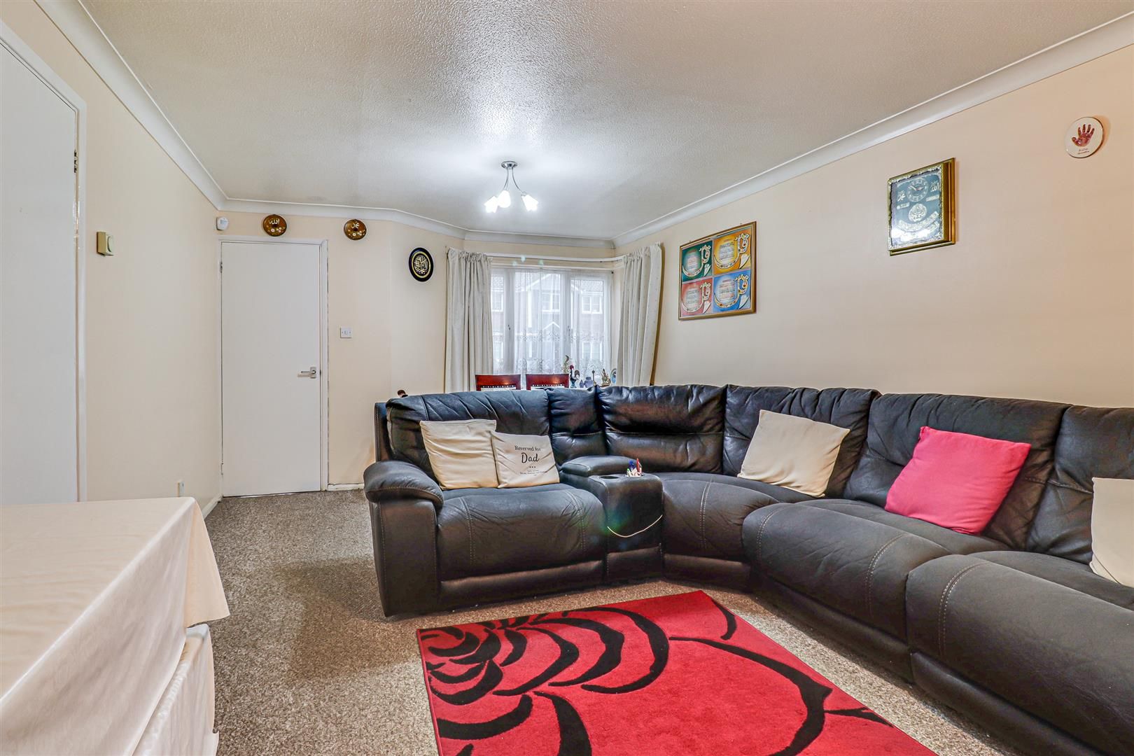 4 bed detached house for sale in Ilmington Drive, Burnt Mills SS13 Zoopla