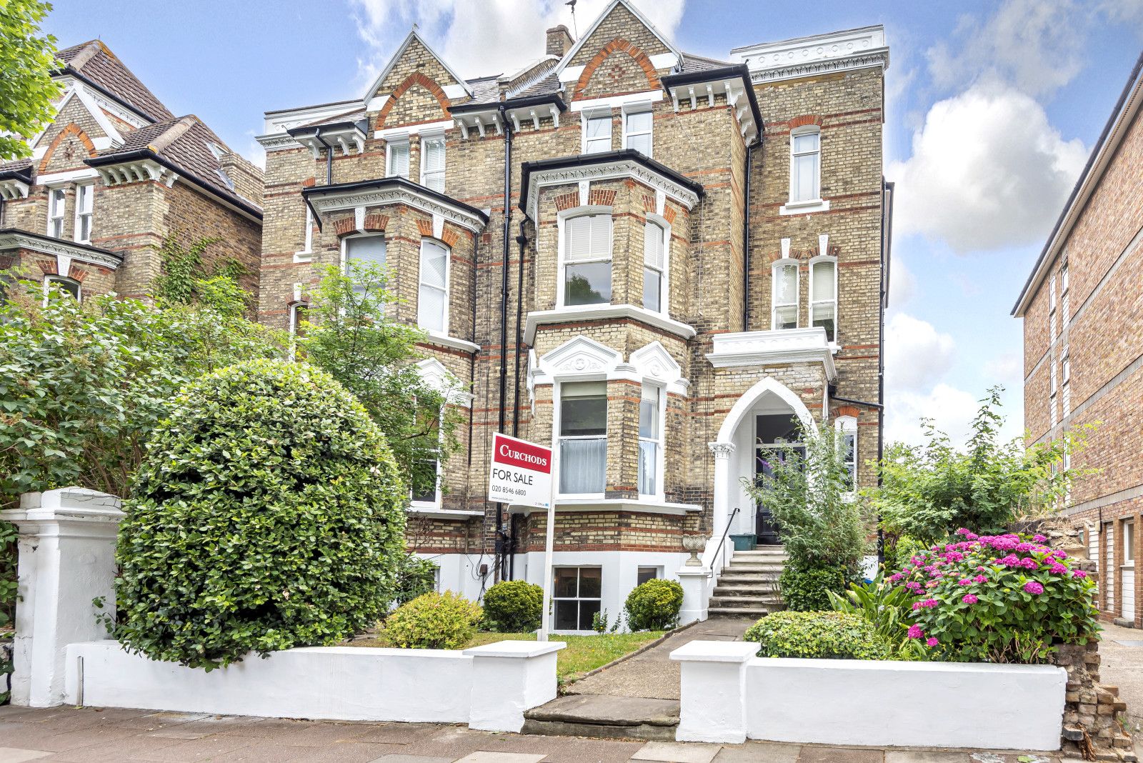 1 bed flat for sale in Maple Road, Surbiton KT6 Zoopla