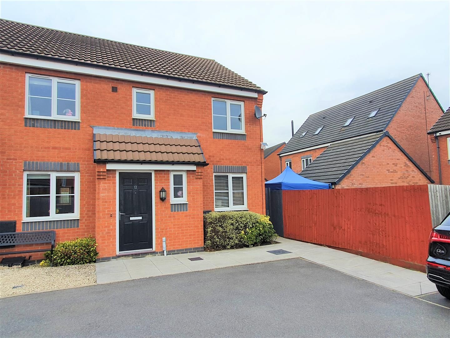 3 bed end terrace house for sale in Pasture Drive, Birstall, Leicester