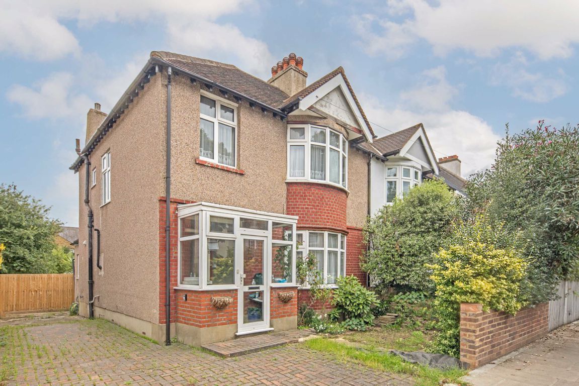 3 bed semidetached house for sale in Waldegrave Road, Teddington TW11