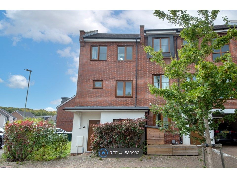 4 bed end terrace house to rent in Peggs Way, Basingstoke RG24 Zoopla