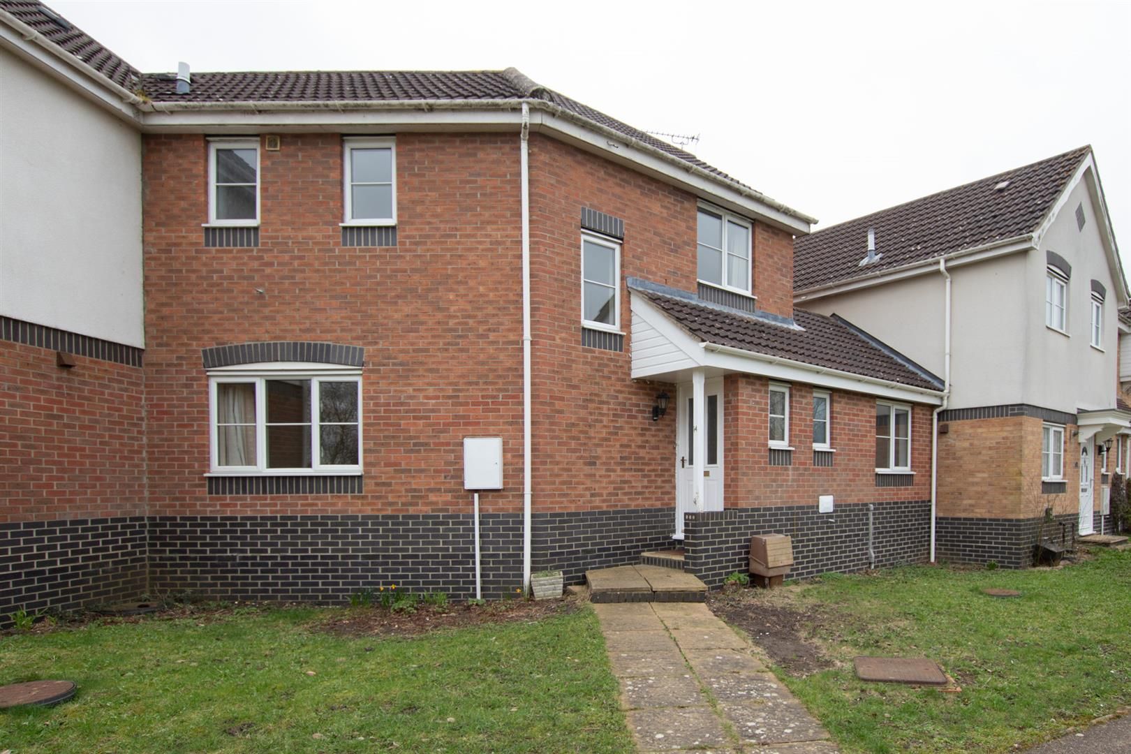 2 bed property to rent in Burnt House Close, Haverhill CB9 Zoopla