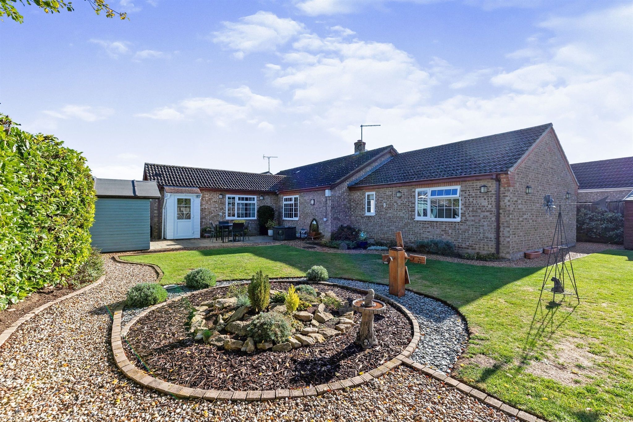 4 bed detached bungalow for sale in Morton Way, Wimblington, March PE15
