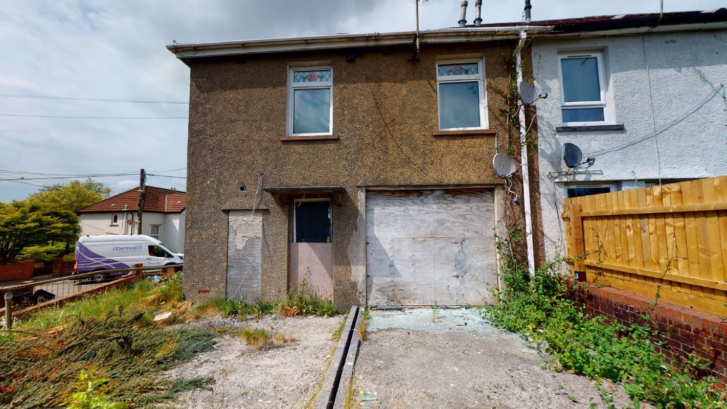 46 First Avenue, Merthyr Tydfil CF47  