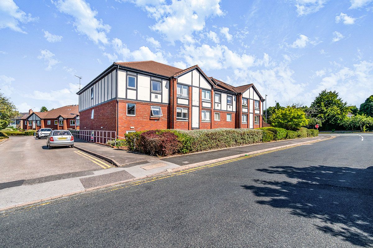 1 bed flat for sale in Grosvenor Park, Pennhouse Avenue, Wolverhampton